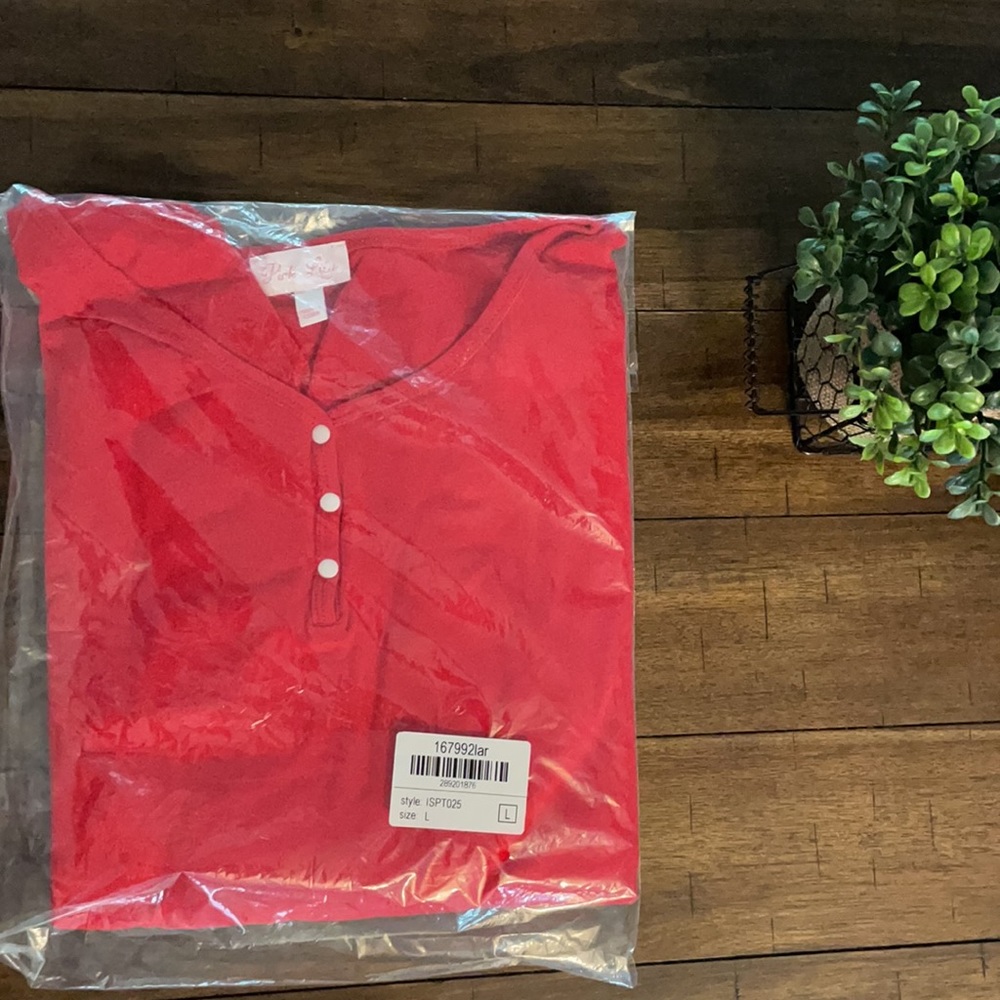 NWT Pink Lily Red Long Sleeve Tee - Picture 3 of 8